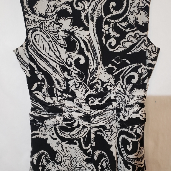 🦊 Studio I dress black and white float midi - Picture 4 of 7